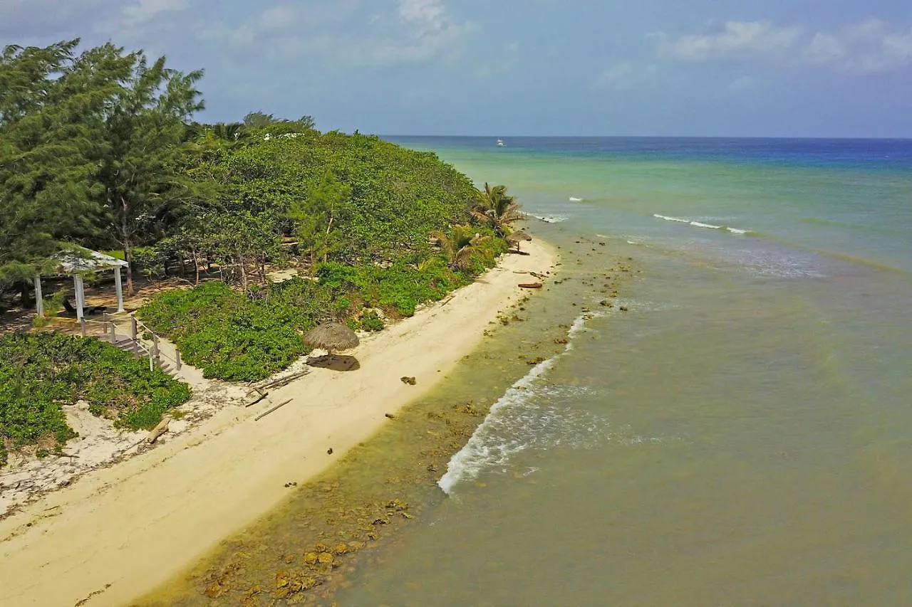 Pomegranate Cottage - Micro-Resort In West Bay